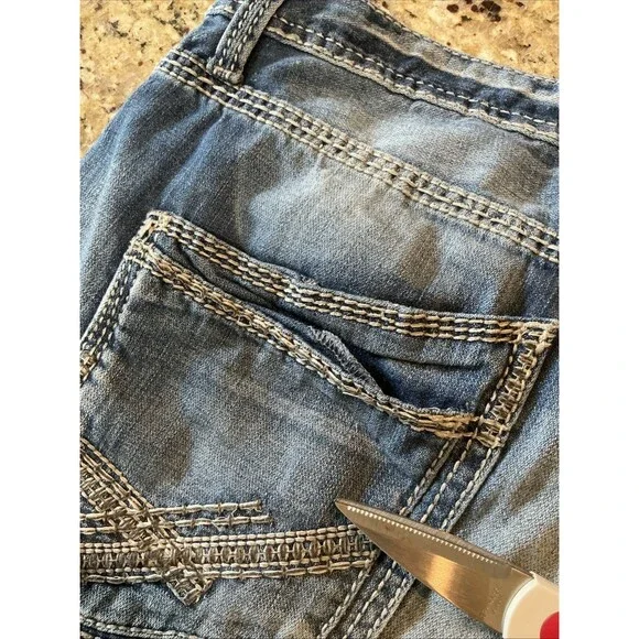 BKE Buckle Tyler Jean Shorts Mens Size 33 Blue Denim Embroidered Light Wash 12" - Picture 11 of 11
